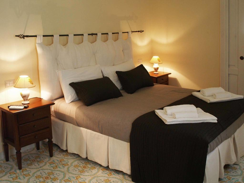 Sine Tempore B&B Manduria Phòng bức ảnh